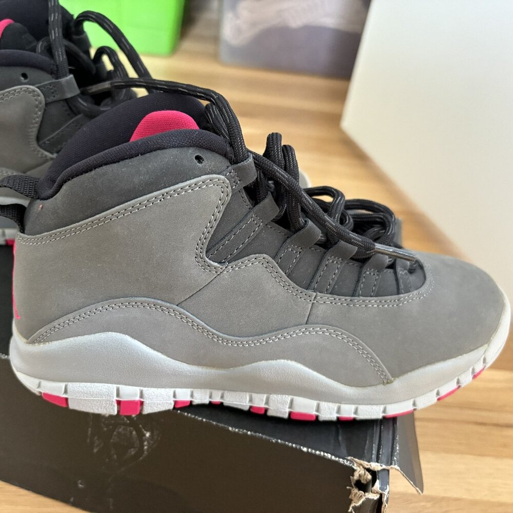 Air Jordan Sneakers